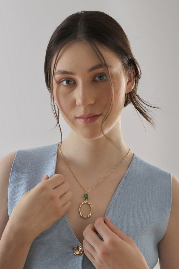 Carraig Donn Gold Plated Glasses Holder Pendant Necklace