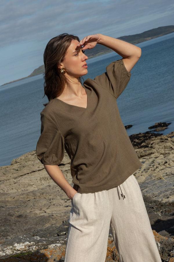 Carraig Donn Khaki Linen Blend Puff Short Sleeve Top