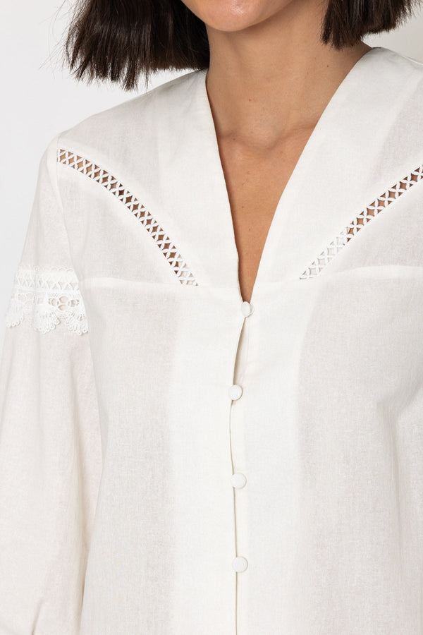 Carraig Donn Long Sleeve Linen Blend Blouse In White