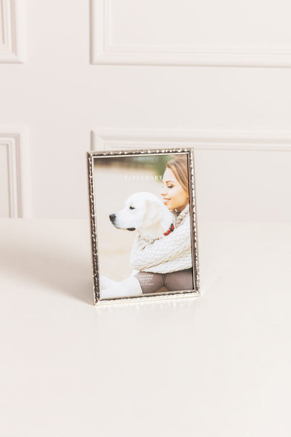Carraig Donn Memories Silver Embossed Photo Frame 5" X 7"