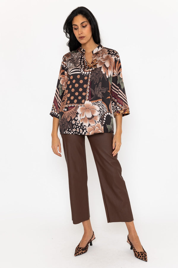 Carraig Donn Olivia 3/4 Sleeve Length Sateen Top In Brown Print