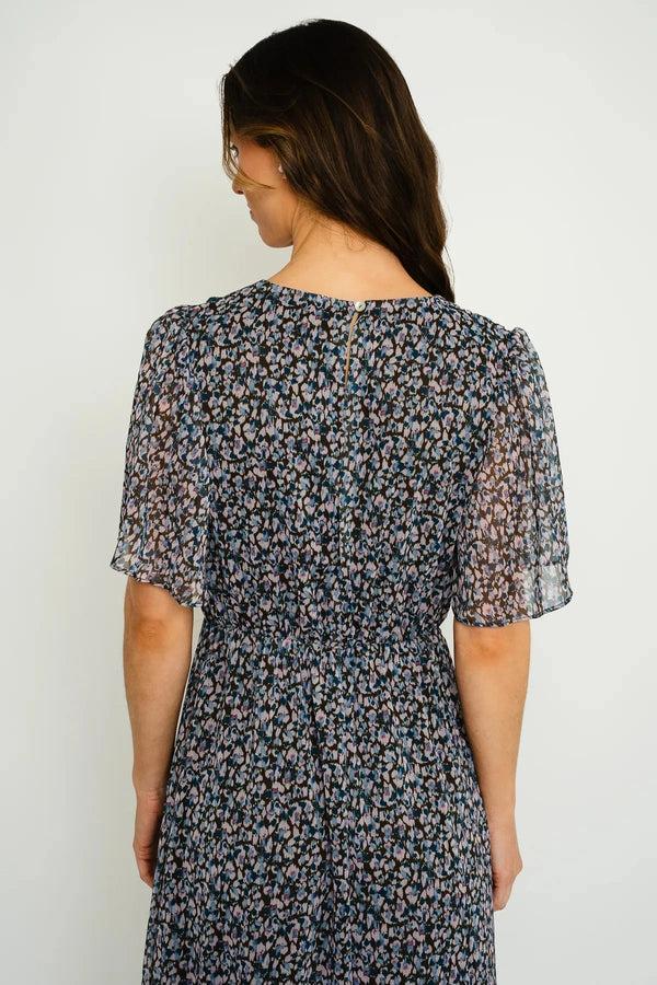 Carraig Donn Printed Ruffle Hem Midi Dress In Green Olive