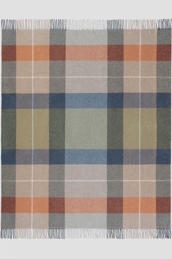 carraig donn Quito Autumn Throw with Fringe 130x170cm