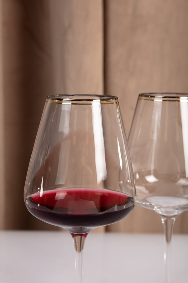 Carraig Donn Set Of 2 Red Wine Glass With Silver & Gold Rim