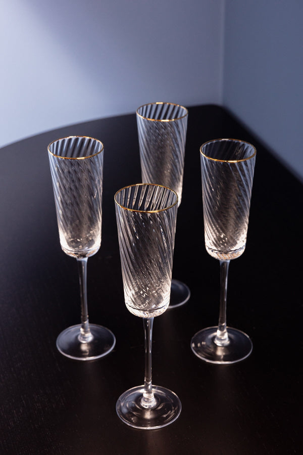 Carraig Donn Set Of 4 Aster Gold Trimmed Champagne Flutes