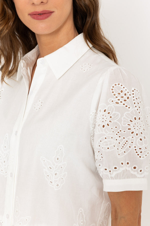 Carraig Donn Short Sleeve Broderie Anglaise Top In White