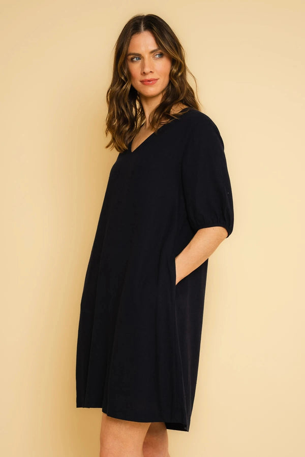 Carraig Donn Short Sleeve Linen Blend Shift Dress In Navy