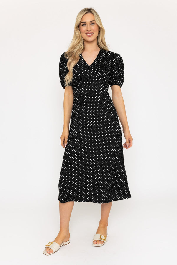 Carraig Donn Short Sleeve Polka Dot Midi Dress In Black