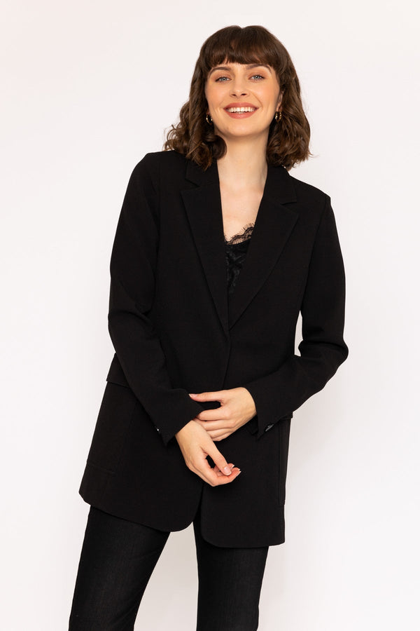 Carraig Donn Single-breasted Buckle Blazer In Black