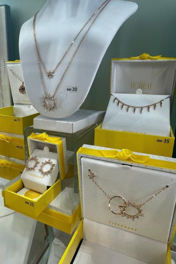 Carraig Donn Soleil Interlocking Sun Gold Pendant Necklace