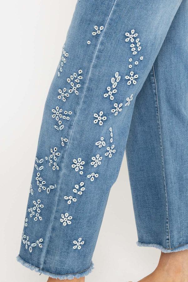 Carraig Donn Straight Leg Jeans With Floral Embroidery