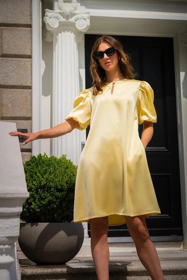 Carraig Donn Yellow Satin Puff Sleeve Knee Length Dress