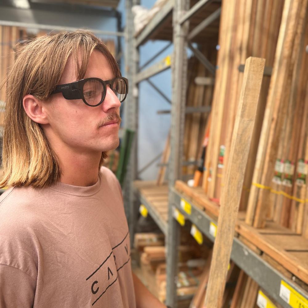 Carve Chippy Safety Gloss Clear Frame