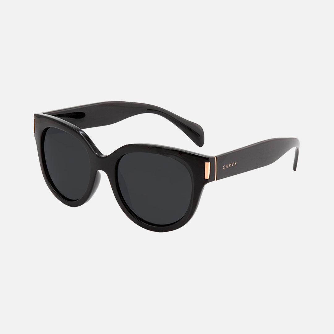 Carve Vivian Gloss Black Smoke Polarized