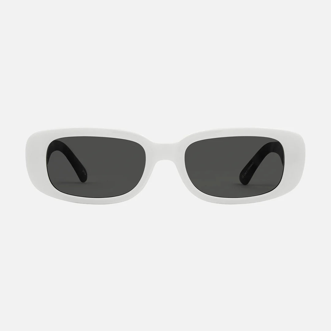carve Status Gloss White/Matt Black Frame with Grey Lens