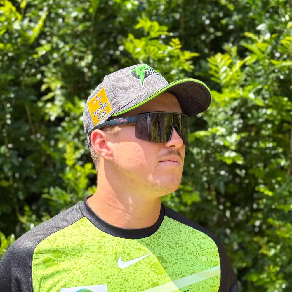 Carve Velocity Matt Black Frame With Red Inner Temple Trims Grey Lens