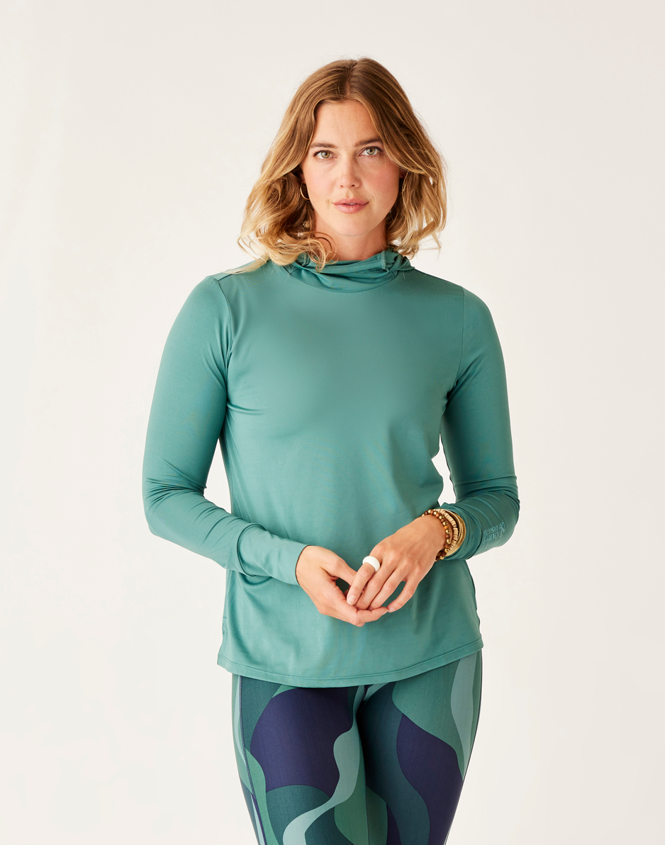 carve designs Alani Sunshirt: Forest