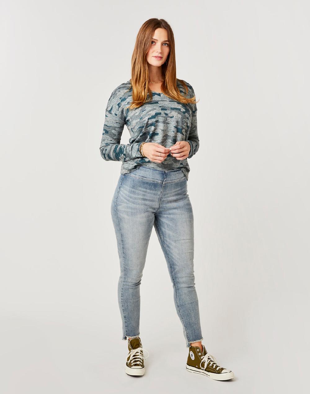carve designs Alma Jean : Favorite Fade