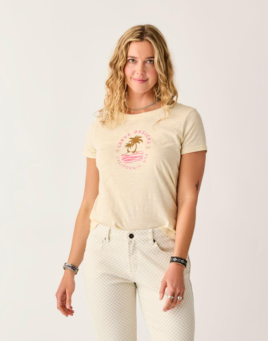carve designs Cassidy Graphic Tee: Dogwood Palm