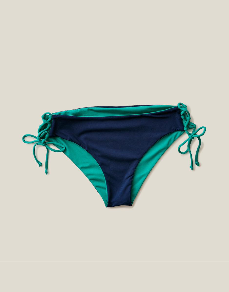 Carve Designs Ibiza Reversible Bottom: Jade/Navy