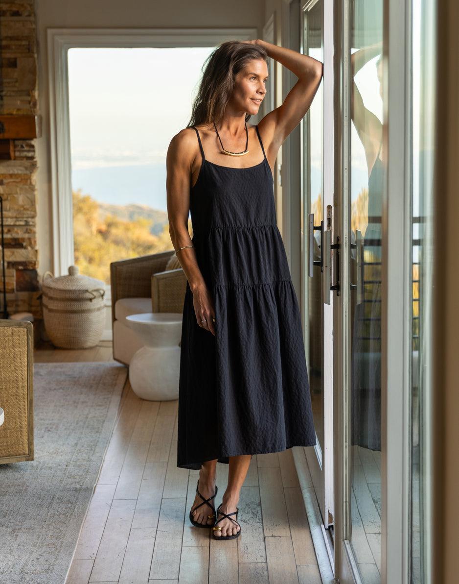 Carve Designs Jacey Textured Dress: Black Texture