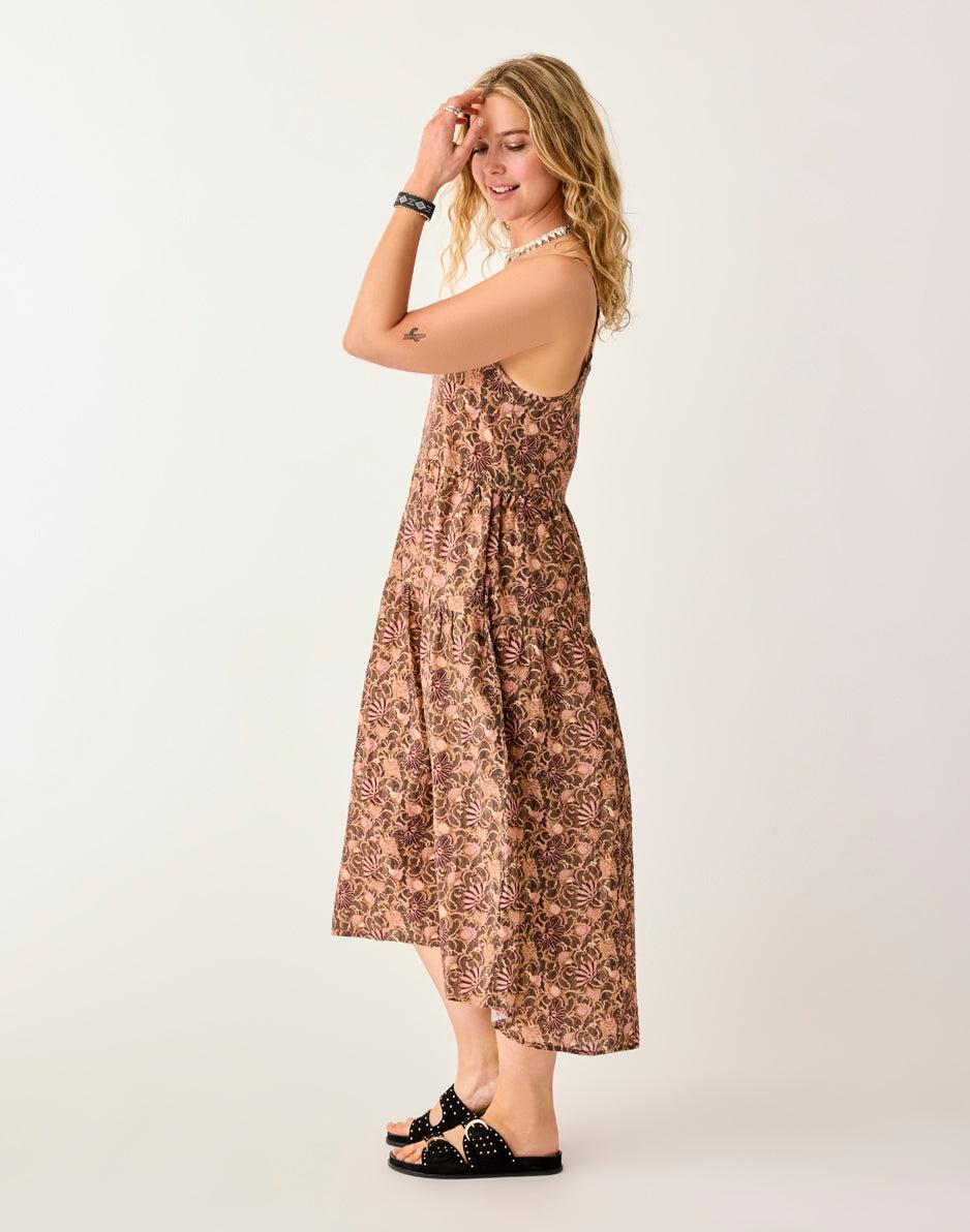 Carve Designs Jacey Textured Dress: Rum Floral