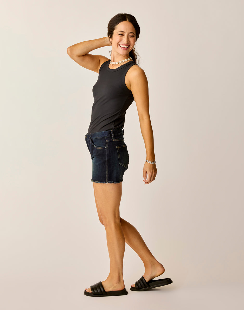 Carve Designs Maui Short: Dark Rinse