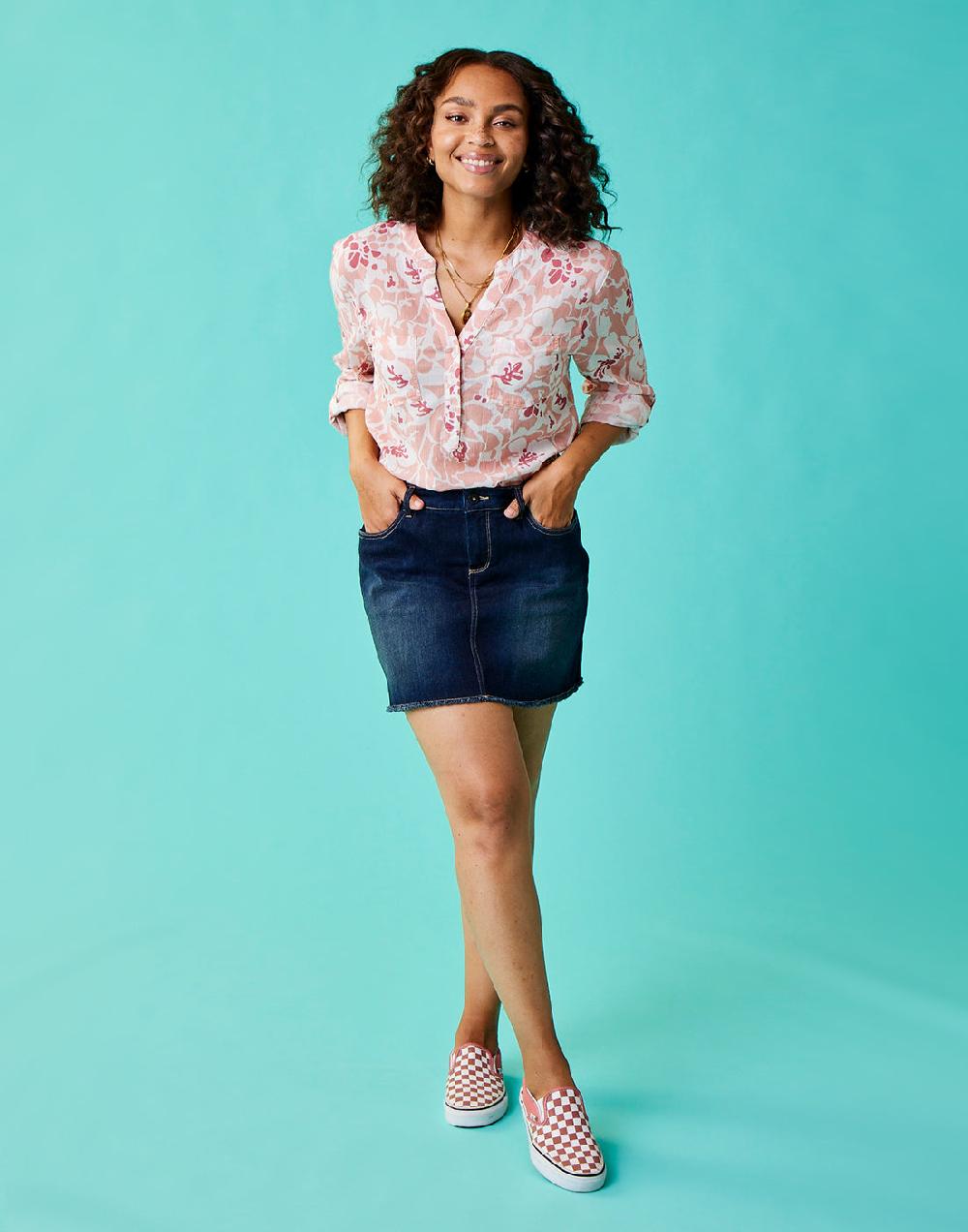 carve designs Maui Skirt: Dark Rinse