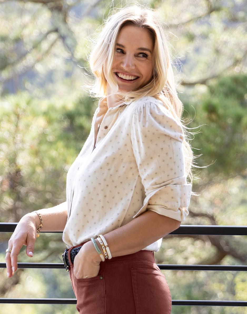 Carve Designs Nadia Twill Shirt: Birch Crosshatch