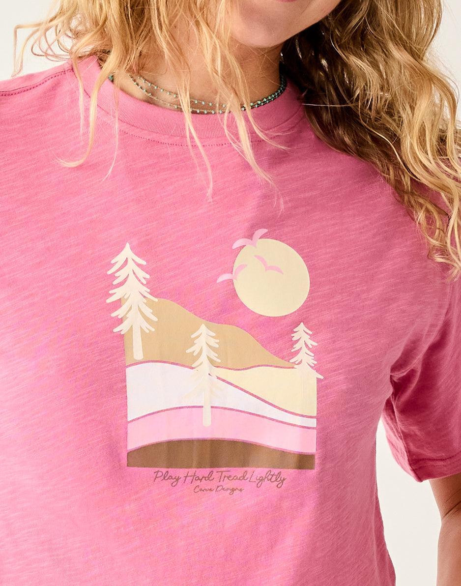 Carve Designs Parker Graphic Tee: Chateau Scenic