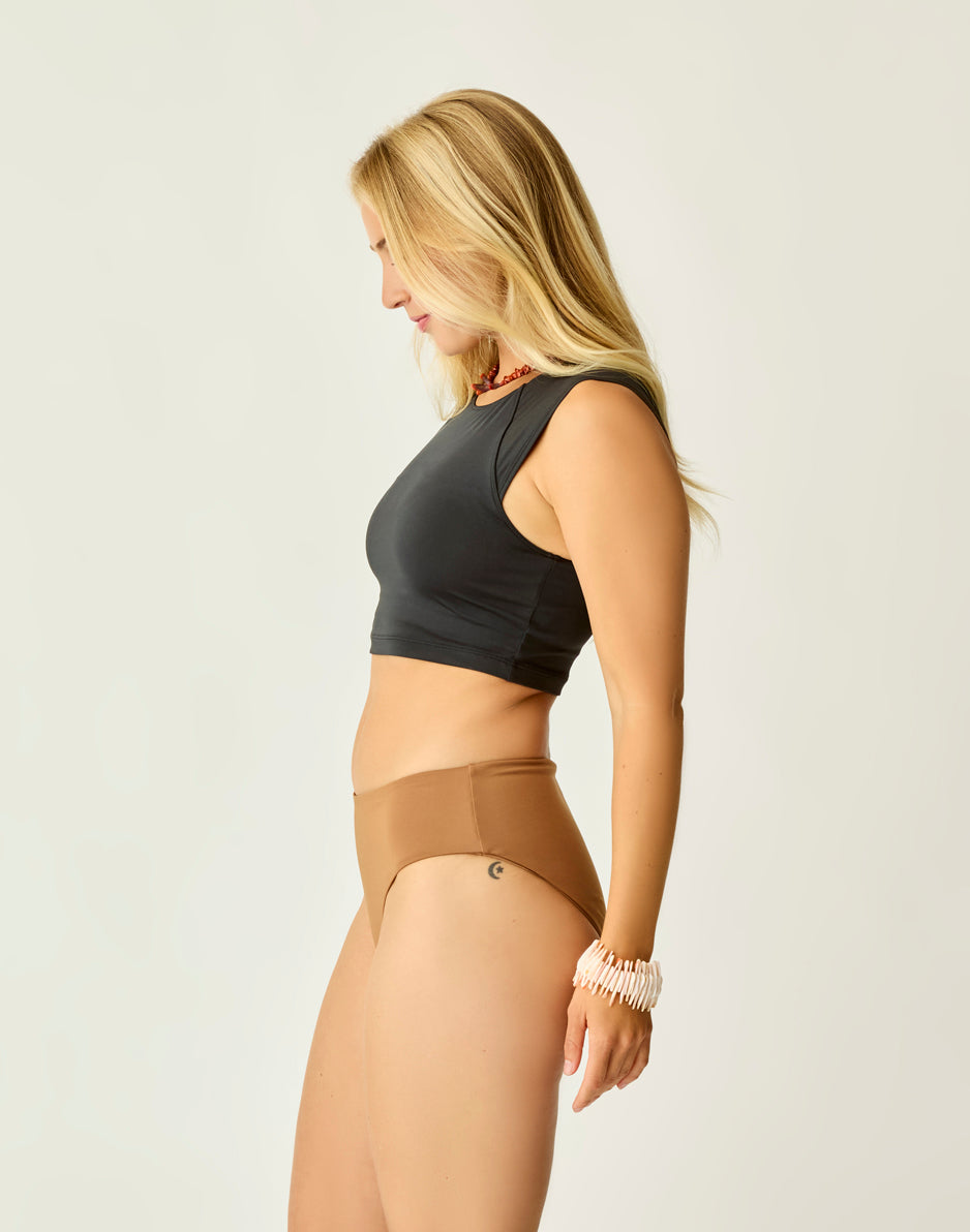 Carve Designs Pipa Bottom: Rum