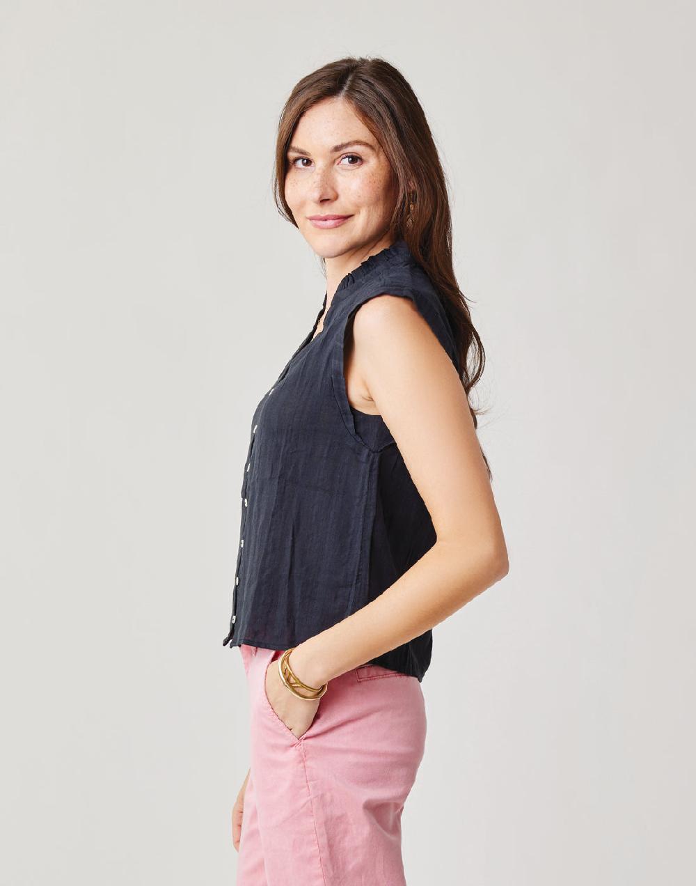 Carve Designs Reagan Top: Black