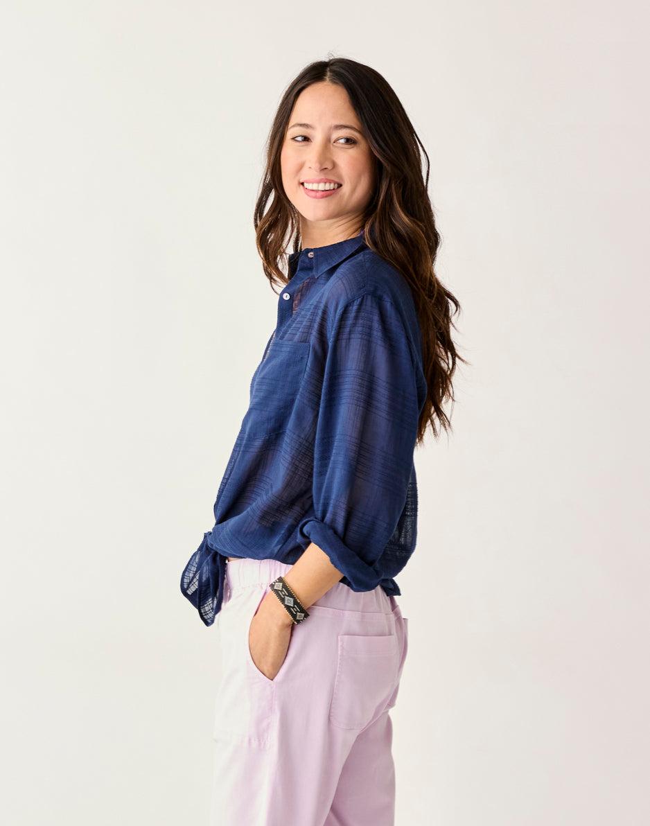 Carve Designs Taylor Textured Tunic: Navy