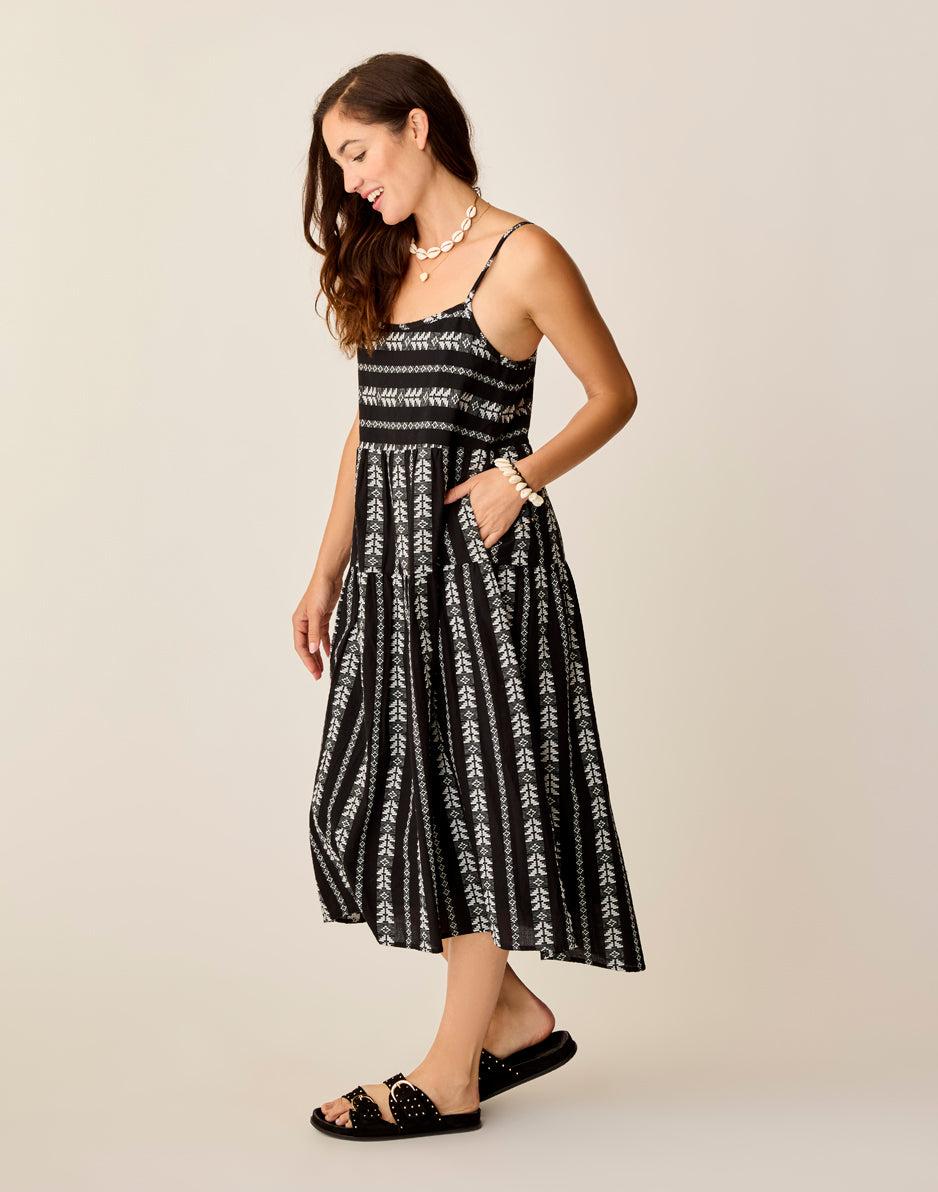 Carve Designs Jacey Textured Dress: Black Embroidered