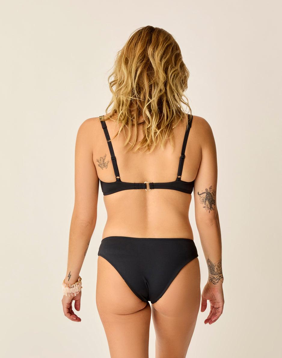 Carve Designs Sanitas Reversible Bottom: Black Floret/Black