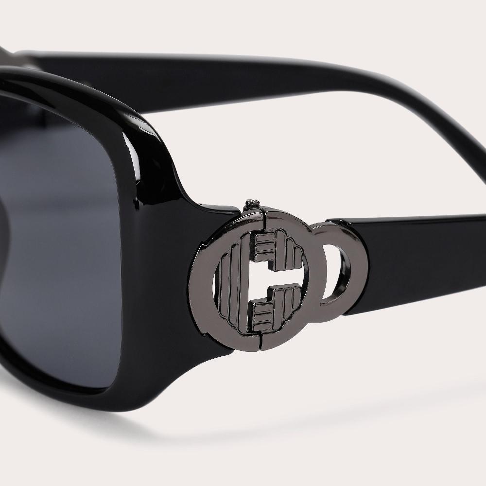 Carvela CARVELA OVERSIZED C Black Round Sunglasses By CARVELA