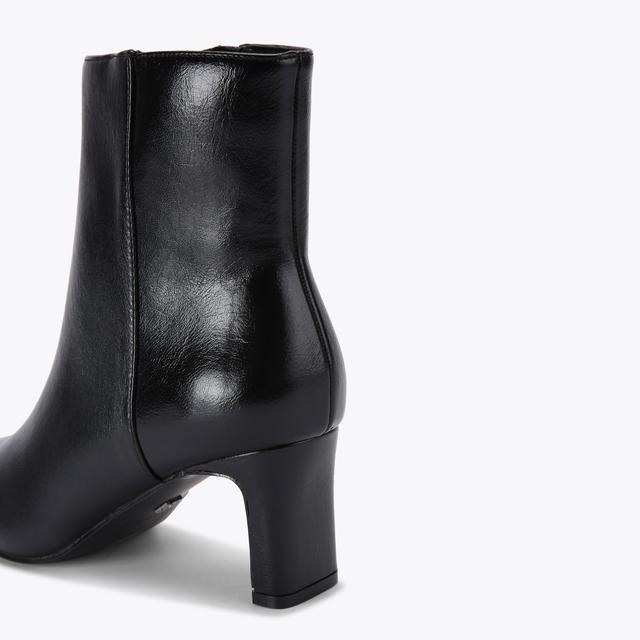 Carvela By Kurt Geiger TYLER V By KG KURT GEIGER