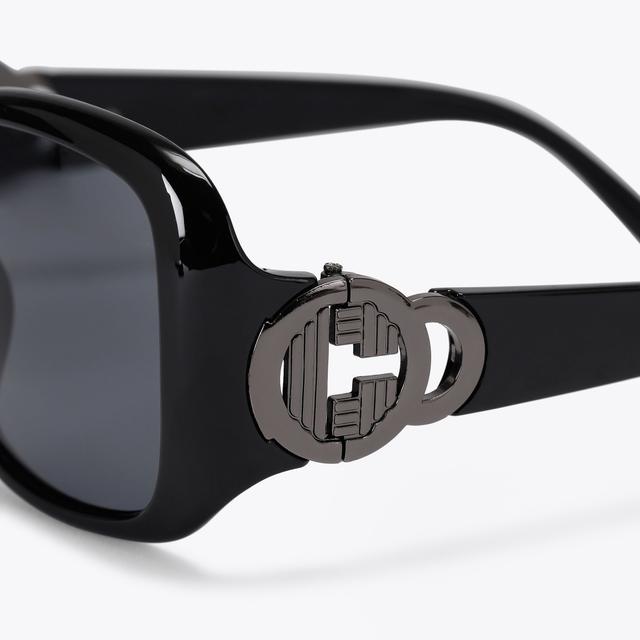 Carvela By Kurt Geiger CARVELA OVERSIZED C Black Round Sunglasses By CARVELA