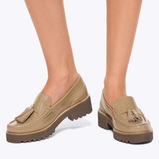 Carvela By Kurt Geiger MINNIE Camel Patent Leather By KG KURT GEIGER