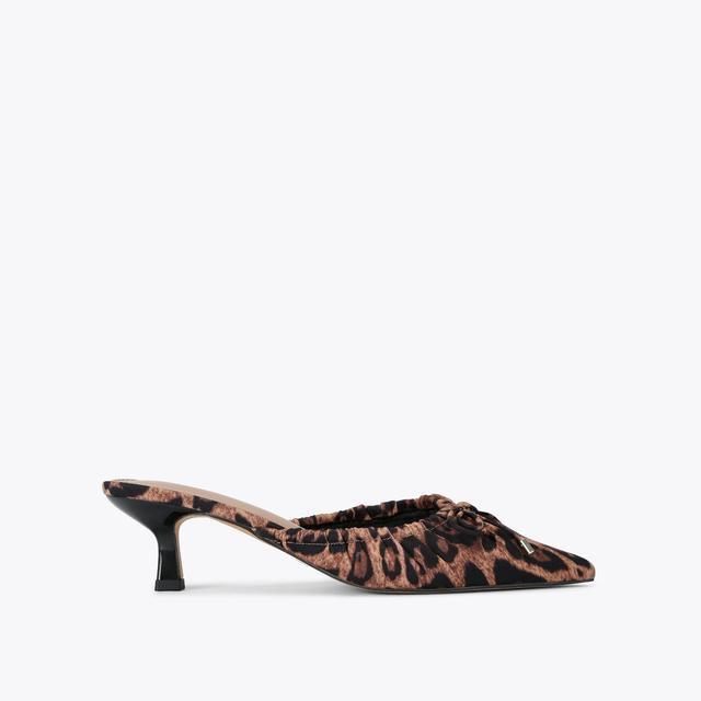 carvela by kurt geiger SAYLOR Chelsea Heel by KG KURT GEIGER