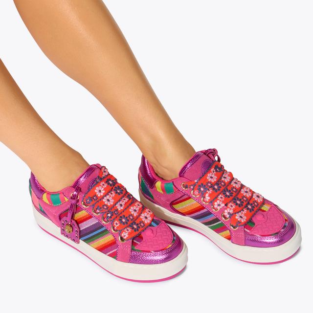 Carvela By Kurt Geiger SOUTHBANK TAG Pink Leather Sneakers By KURT GEIGER LONDON