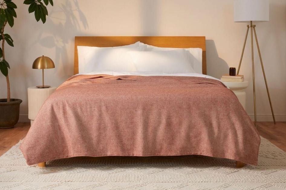 casper Cozy Woven Blanket