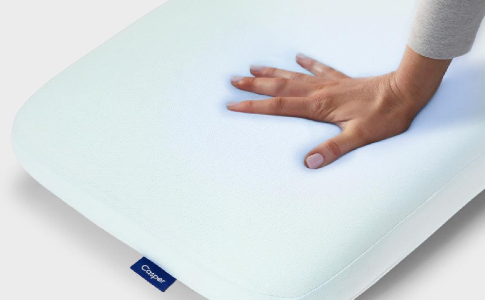 Casper Hybrid Snow Pillow