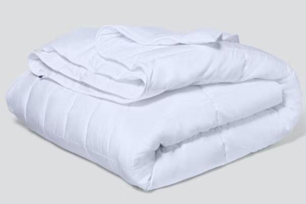 Casper Lightweight Down Alt Duvet