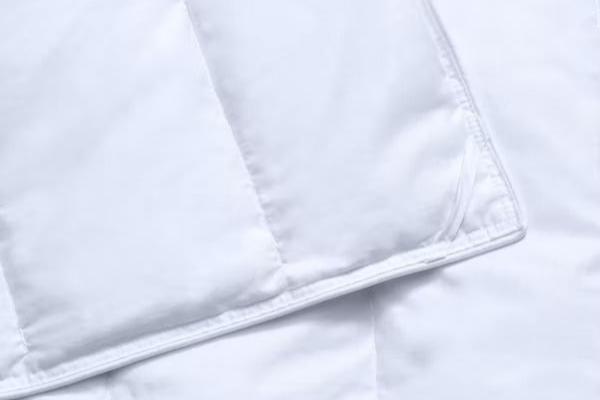 Casper Lightweight Down Alt Duvet