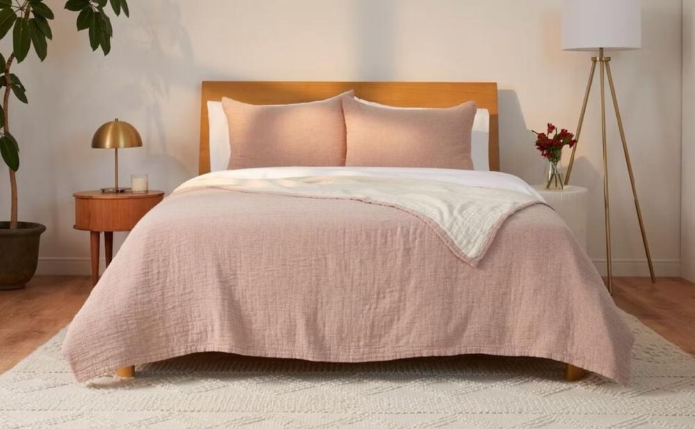 casper Matelasse Coverlet
