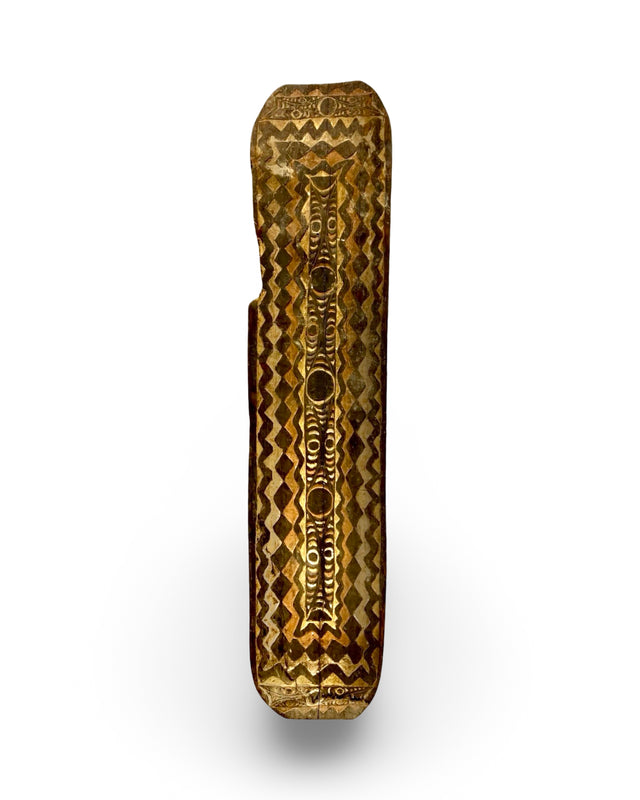 cassera April River Shield