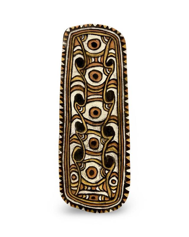 cassera April River Shield