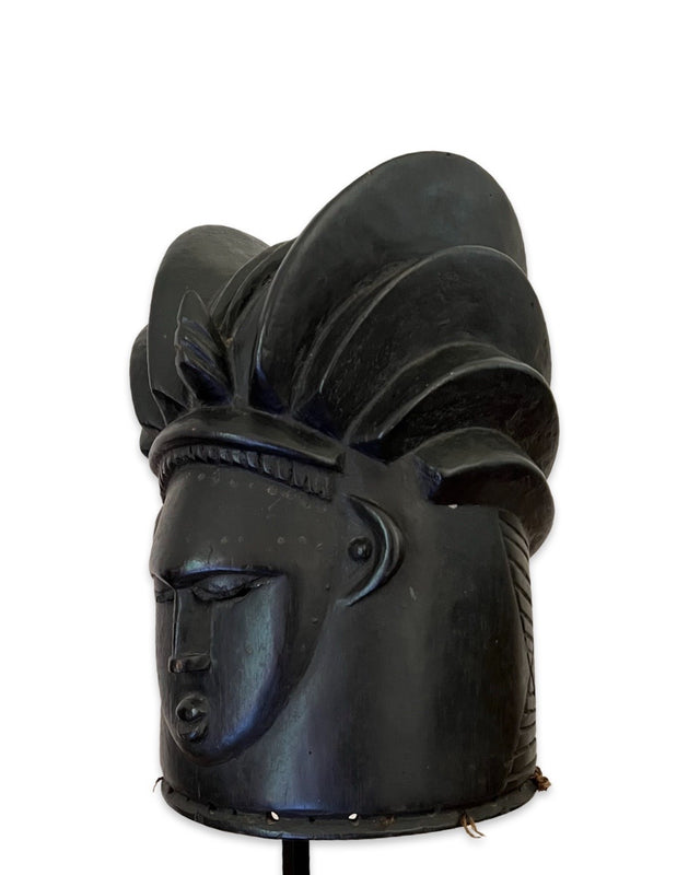 Cassera Bassa Sowei Helmet Mask