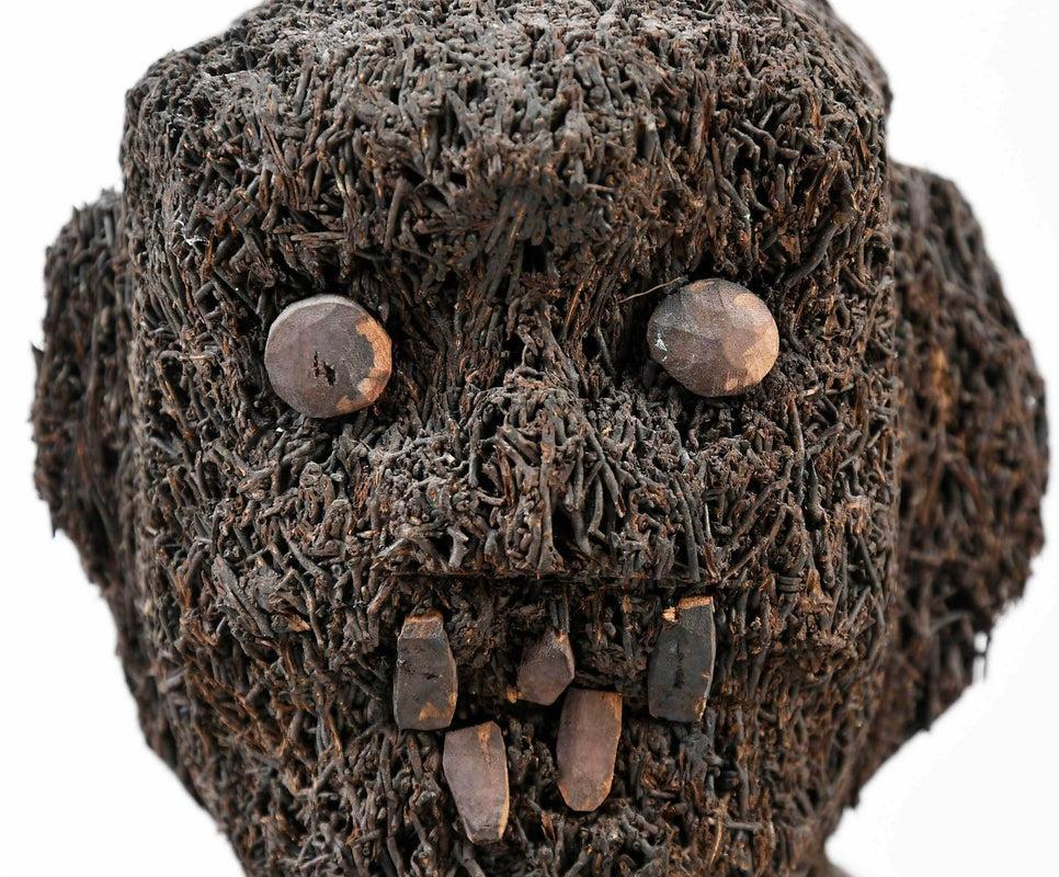 Cassera Filipino Fernwood Protective Figure